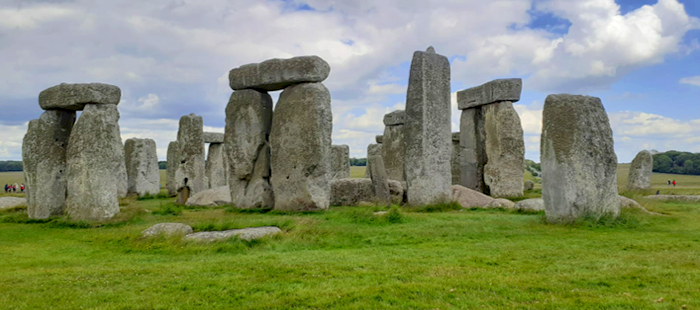 Stonehenge 8.24